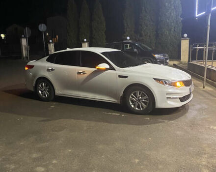 Белый Киа Оптима, объемом двигателя 2.4 л и пробегом 143 тыс. км за 10200 $, фото 9 на Automoto.ua