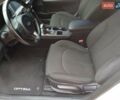 Білий Кіа Оптіма, об'ємом двигуна 2 л та пробігом 140 тис. км за 13500 $, фото 14 на Automoto.ua