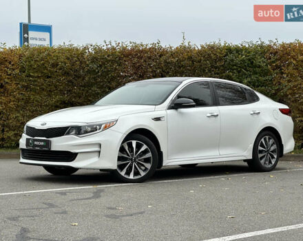 Білий Кіа Оптіма, об'ємом двигуна 2.36 л та пробігом 153 тис. км за 9500 $, фото 9 на Automoto.ua