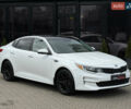 Белый Киа Оптима, объемом двигателя 2.36 л и пробегом 100 тыс. км за 9900 $, фото 3 на Automoto.ua