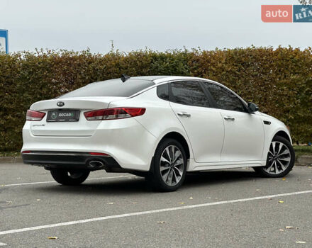 Білий Кіа Оптіма, об'ємом двигуна 2.36 л та пробігом 153 тис. км за 9500 $, фото 22 на Automoto.ua