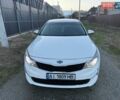 Білий Кіа Оптіма, об'ємом двигуна 2.4 л та пробігом 148 тис. км за 10200 $, фото 3 на Automoto.ua