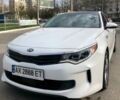 Білий Кіа Оптіма, об'ємом двигуна 2 л та пробігом 125 тис. км за 16400 $, фото 12 на Automoto.ua