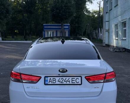 Білий Кіа Оптіма, об'ємом двигуна 2.36 л та пробігом 211 тис. км за 11450 $, фото 7 на Automoto.ua