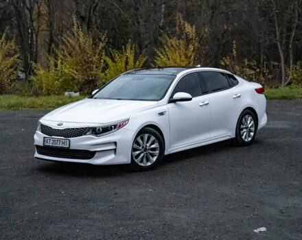 Белый Киа Оптима, объемом двигателя 2.4 л и пробегом 160 тыс. км за 13000 $, фото 4 на Automoto.ua