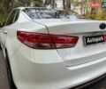 Белый Киа Оптима, объемом двигателя 2.4 л и пробегом 191 тыс. км за 12240 $, фото 11 на Automoto.ua
