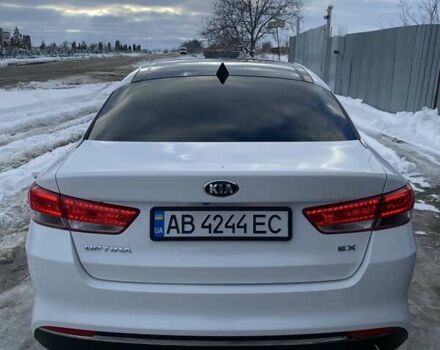 Білий Кіа Оптіма, об'ємом двигуна 2.4 л та пробігом 190 тис. км за 12000 $, фото 3 на Automoto.ua