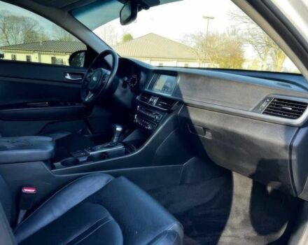 Белый Киа Оптима, объемом двигателя 2.4 л и пробегом 74 тыс. км за 2250 $, фото 9 на Automoto.ua