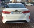 Белый Киа Оптима, объемом двигателя 2 л и пробегом 65 тыс. км за 17000 $, фото 4 на Automoto.ua
