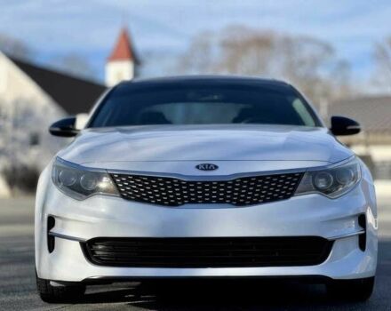 Белый Киа Оптима, объемом двигателя 2.4 л и пробегом 74 тыс. км за 2250 $, фото 1 на Automoto.ua