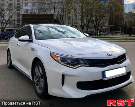 Киа Оптима 2016 в Харькове на Automoto.ua Белый Киа Оптима, объемом двигателя 2 л и пробегом 130 тыс. км за 17000 $, фото 2 на Automoto.ua
