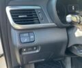 Білий Кіа Оптіма, об'ємом двигуна 2 л та пробігом 120 тис. км за 13800 $, фото 4 на Automoto.ua