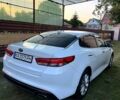 Білий Кіа Оптіма, об'ємом двигуна 2.4 л та пробігом 153 тис. км за 9900 $, фото 7 на Automoto.ua