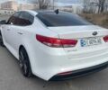 Белый Киа Оптима, объемом двигателя 2.36 л и пробегом 71 тыс. км за 13000 $, фото 4 на Automoto.ua