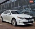 Белый Киа Оптима, объемом двигателя 2.4 л и пробегом 148 тыс. км за 10700 $, фото 1 на Automoto.ua