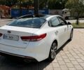 Белый Киа Оптима, объемом двигателя 1.69 л и пробегом 224 тыс. км за 13200 $, фото 5 на Automoto.ua