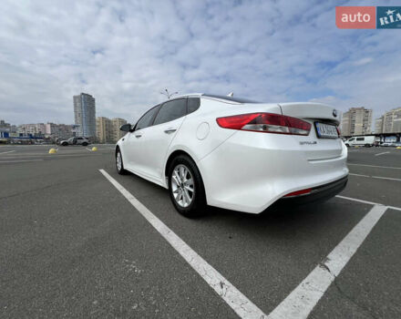 Білий Кіа Оптіма, об'ємом двигуна 2.4 л та пробігом 124 тис. км за 12100 $, фото 4 на Automoto.ua