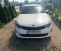 Белый Киа Оптима, объемом двигателя 2.4 л и пробегом 141 тыс. км за 10500 $, фото 1 на Automoto.ua