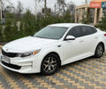 Білий Кіа Оптіма, об'ємом двигуна 2.36 л та пробігом 86 тис. км за 11900 $, фото 1 на Automoto.ua