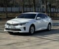 Белый Киа Оптима, объемом двигателя 2 л и пробегом 186 тыс. км за 12499 $, фото 1 на Automoto.ua