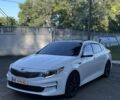 Білий Кіа Оптіма, об'ємом двигуна 2.36 л та пробігом 211 тис. км за 11450 $, фото 2 на Automoto.ua
