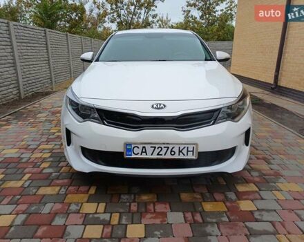 Киа Оптима 2016 в Черноморске (Ильичевске) на Automoto.ua Белый Киа Оптима, объемом двигателя 2 л и пробегом 140 тыс. км за 13000 $, фото 1 на Automoto.ua