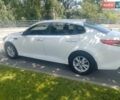 Білий Кіа Оптіма, об'ємом двигуна 2.36 л та пробігом 208 тис. км за 8900 $, фото 8 на Automoto.ua