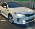 Белый Киа Оптима, объемом двигателя 2.36 л и пробегом 71 тыс. км за 13000 $, фото 1 на Automoto.ua