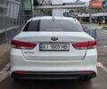 Білий Кіа Оптіма, об'ємом двигуна 2.4 л та пробігом 148 тис. км за 9500 $, фото 7 на Automoto.ua