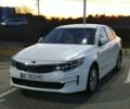 Белый Киа Оптима, объемом двигателя 2.4 л и пробегом 100 тыс. км за 14800 $, фото 1 на Automoto.ua