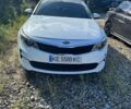 Белый Киа Оптима, объемом двигателя 2.36 л и пробегом 110 тыс. км за 12500 $, фото 1 на Automoto.ua