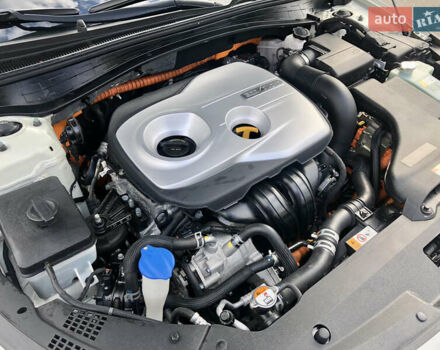 Белый Киа Оптима, объемом двигателя 2 л и пробегом 130 тыс. км за 16200 $, фото 15 на Automoto.ua