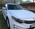 Білий Кіа Оптіма, об'ємом двигуна 2.4 л та пробігом 153 тис. км за 9900 $, фото 5 на Automoto.ua