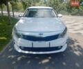 Белый Киа Оптима, объемом двигателя 2.36 л и пробегом 208 тыс. км за 8750 $, фото 1 на Automoto.ua