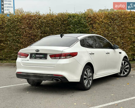 Білий Кіа Оптіма, об'ємом двигуна 2.36 л та пробігом 153 тис. км за 9500 $, фото 19 на Automoto.ua
