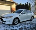 Белый Киа Оптима, объемом двигателя 2.4 л и пробегом 160 тыс. км за 8600 $, фото 4 на Automoto.ua