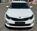 Белый Киа Оптима, объемом двигателя 2.4 л и пробегом 98 тыс. км за 9900 $, фото 4 на Automoto.ua