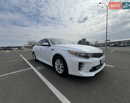 Білий Кіа Оптіма, об'ємом двигуна 2.4 л та пробігом 124 тис. км за 12100 $, фото 1 на Automoto.ua