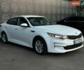Білий Кіа Оптіма, об'ємом двигуна 2.4 л та пробігом 116 тис. км за 9000 $, фото 2 на Automoto.ua