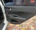Білий Кіа Оптіма, об'ємом двигуна 2 л та пробігом 140 тис. км за 12000 $, фото 11 на Automoto.ua