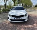 Білий Кіа Оптіма, об'ємом двигуна 2.4 л та пробігом 192 тис. км за 10000 $, фото 1 на Automoto.ua