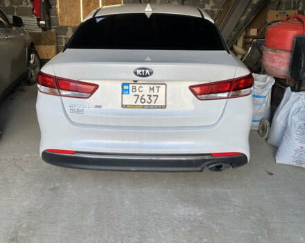 Белый Киа Оптима, объемом двигателя 2.4 л и пробегом 143 тыс. км за 10200 $, фото 10 на Automoto.ua