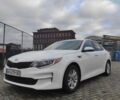 Белый Киа Оптима, объемом двигателя 2.36 л и пробегом 52 тыс. км за 13000 $, фото 1 на Automoto.ua