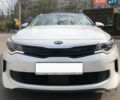 Белый Киа Оптима, объемом двигателя 2 л и пробегом 130 тыс. км за 16200 $, фото 2 на Automoto.ua
