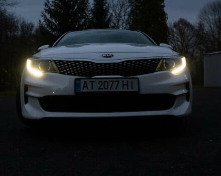 Белый Киа Оптима, объемом двигателя 2.4 л и пробегом 160 тыс. км за 13000 $, фото 14 на Automoto.ua