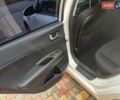Белый Киа Оптима, объемом двигателя 2 л и пробегом 140 тыс. км за 12000 $, фото 13 на Automoto.ua