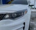 Білий Кіа Оптіма, об'ємом двигуна 2.4 л та пробігом 190 тис. км за 12000 $, фото 11 на Automoto.ua