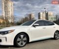Білий Кіа Оптіма, об'ємом двигуна 2 л та пробігом 125 тис. км за 16400 $, фото 1 на Automoto.ua