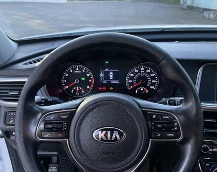 Білий Кіа Оптіма, об'ємом двигуна 2.36 л та пробігом 211 тис. км за 11450 $, фото 28 на Automoto.ua