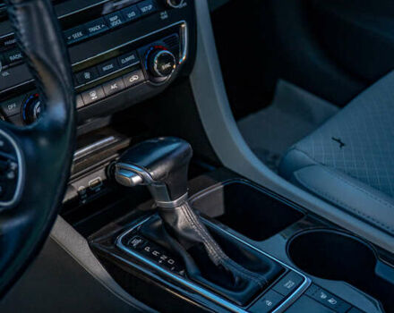 Белый Киа Оптима, объемом двигателя 2.4 л и пробегом 160 тыс. км за 13000 $, фото 30 на Automoto.ua